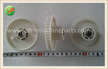 NCR Presenter Gear Pulley, NCR ATM Parts 36T / 44G 445-0587795 putih 4450587795