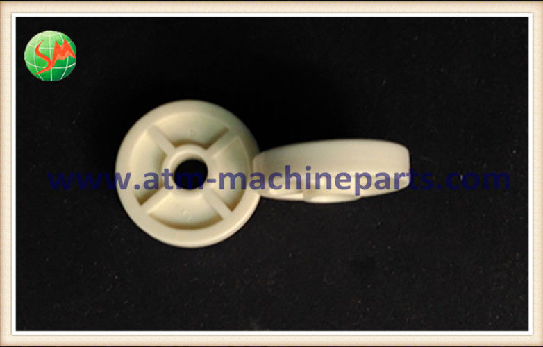 Pembagi Kartu Sankyo Plastik Rol Dalam Warna Putih Untuk Model NCR 58xx 66xx